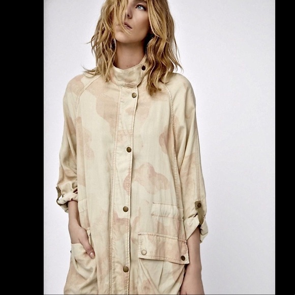Free People tan nude Tie Dye Oversized  Duster S - Picture 4 of 4